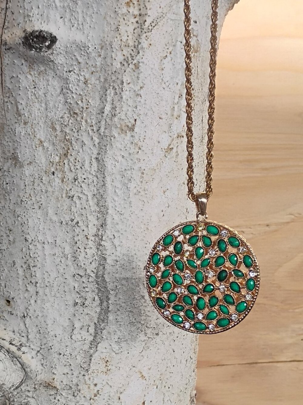 Faux Green Beaded Lg Pendant Long Necklace